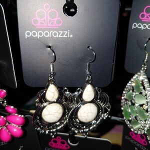*NWT* PAPARAZZI *CLEARANCE* $1/ EACH, build A Bundle Lets Make A Deal !😊